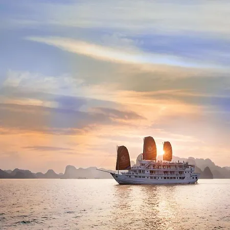 Hera Boutique Cruise Ha Long Bay